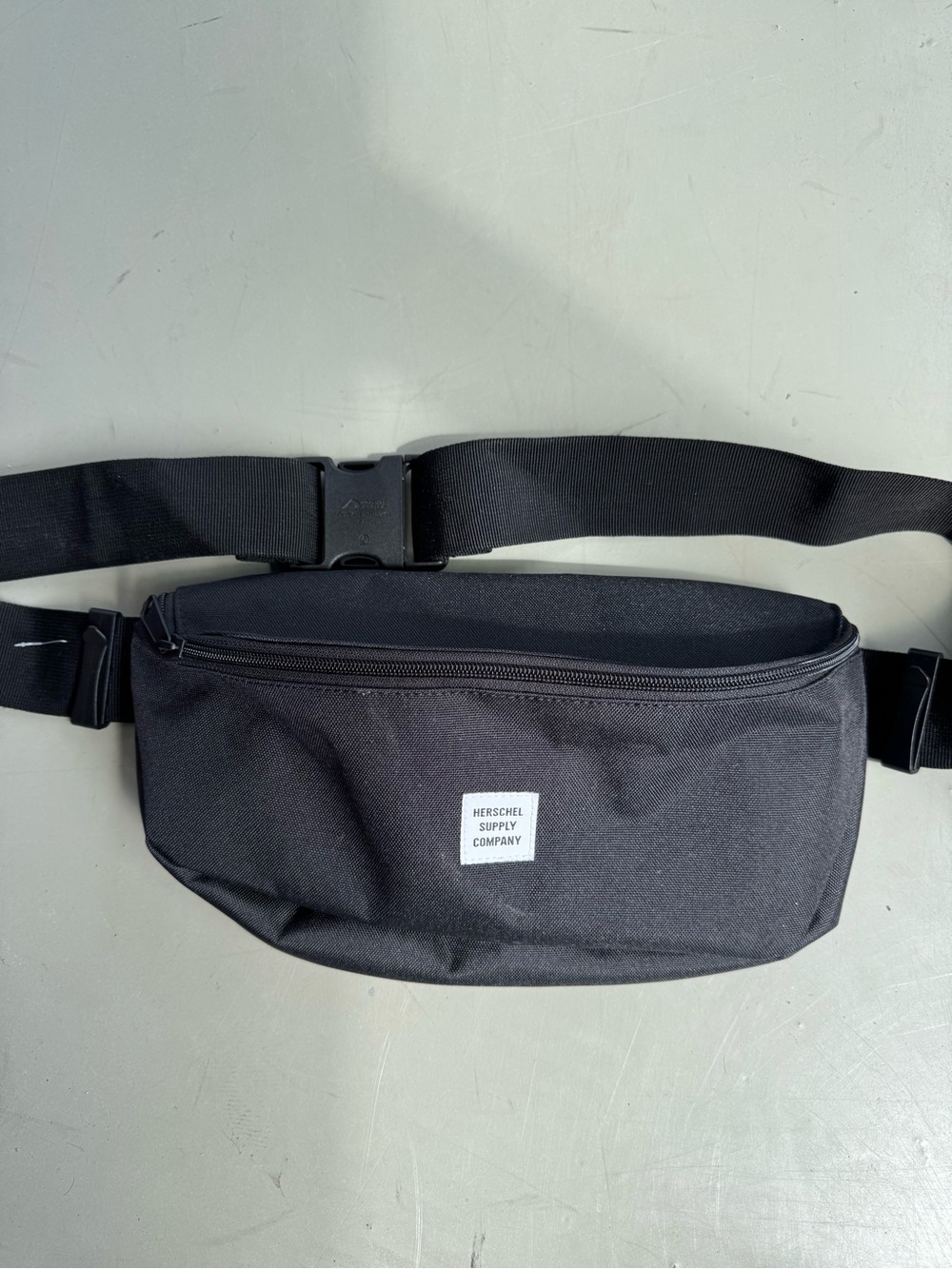 Herschel Supply Co Classic Hip Pack - Black